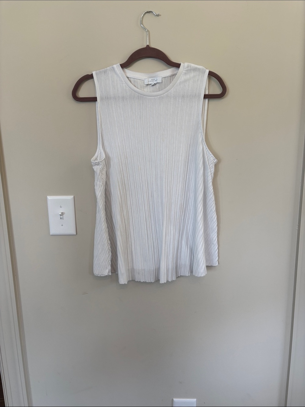 new directions White Ribbed Sleeveless Tank